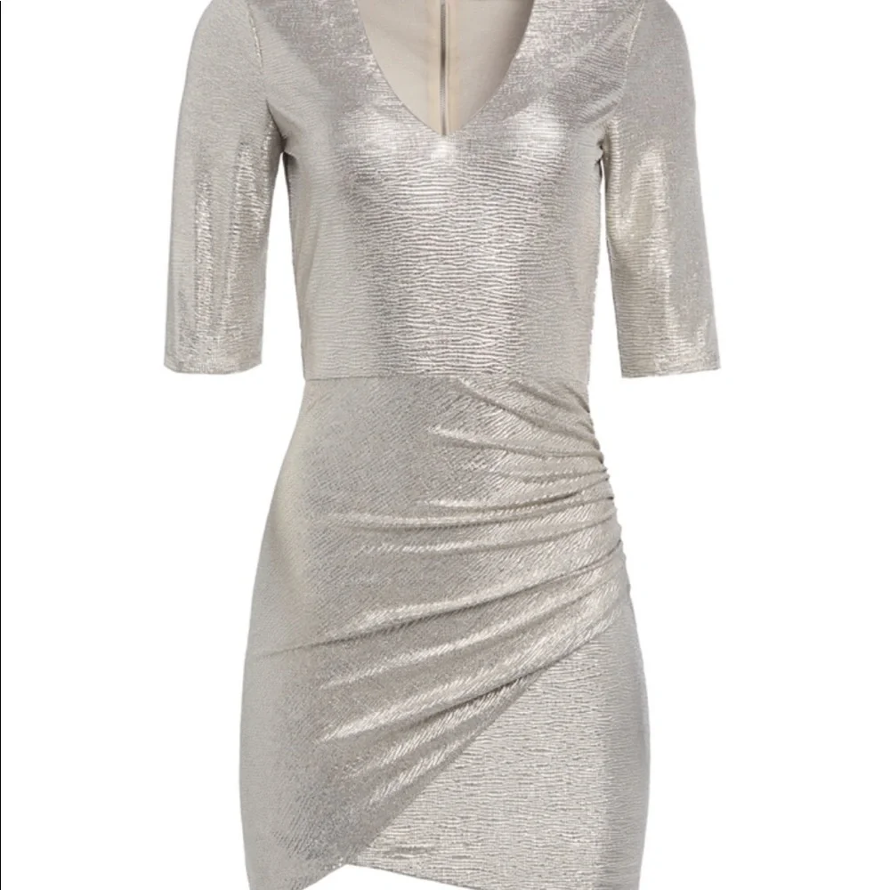 Alice and Olivia dress.🔥 - Picture 3 of 7